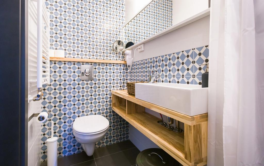 Hotel Borbarátok Panzió Badacsonytomaj Esterno foto
